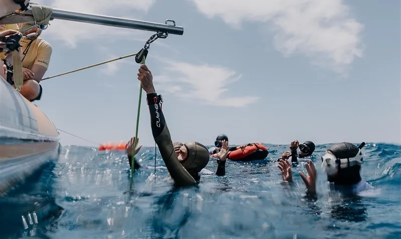 Apnée en mer, descente en profondeur